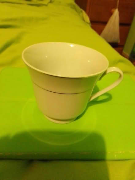 Photo of free Gold rim cup (Killamarsh S21) #1