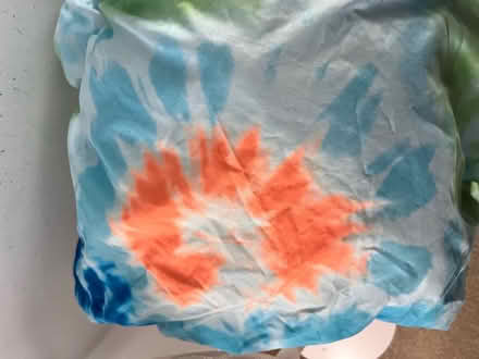 Photo of free Tie dye style Single duvet set (Peachcroft OX14) #1