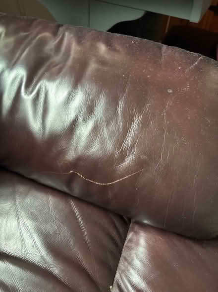 Photo of free Brown leather sofa (Castle Donington DE74) #2