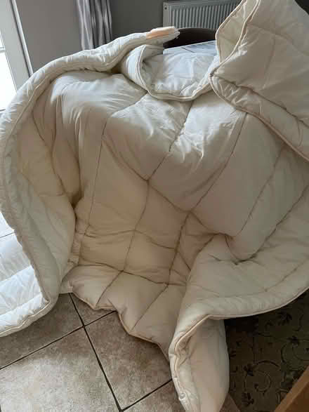 Photo of free King Size duvet 12 tog (Westbrook WA5) #1