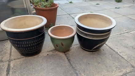 Photo of free Flower pots (Easthampstead RG12) #1
