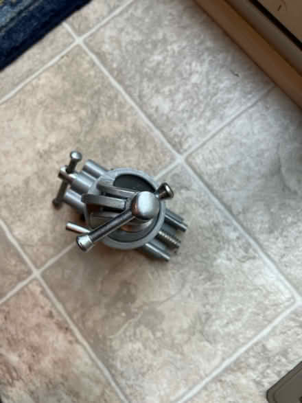 Photo of free 2 1/2” table vise (Davidsonville) #2