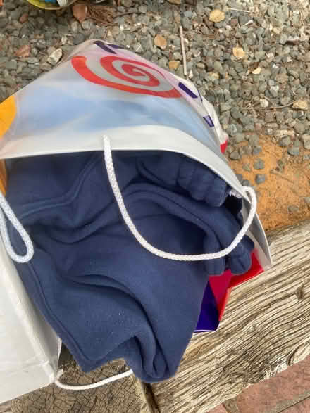 Photo of free Womens L XL T-shirts sweatpants (Foothill Boulevard Cupertino) #2