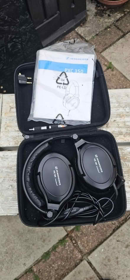 Photo of free Sennheiser headphones (Woking GU21) #4