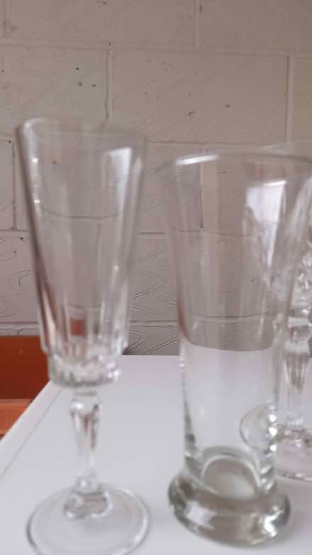 Photo of free Assortment of vintage glasses (Byfleet KT14) #3