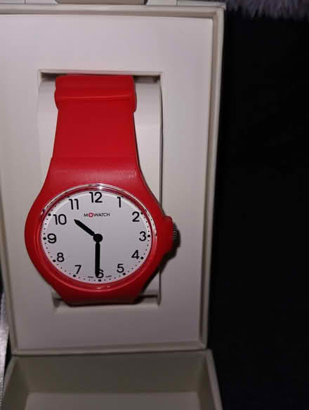 Photo of free swiss watch excellent condition (Heacham PE31) #4