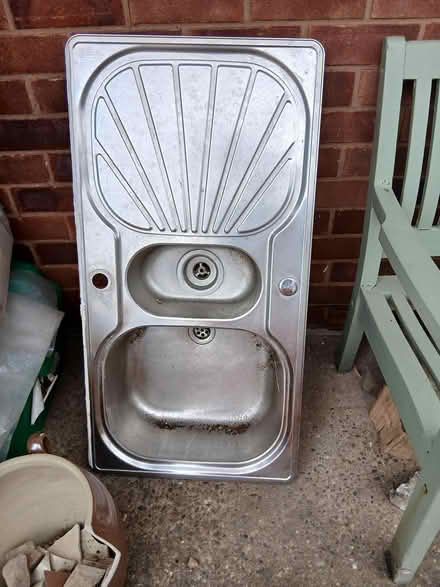 Photo of free Sink (Longden/Shrewsbury) #1