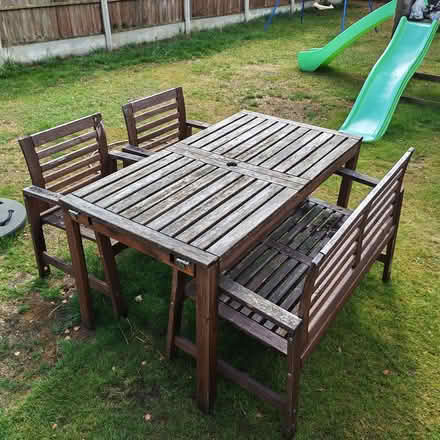 Photo of free Garden table, bench, and 2 chairs (WV3 Wolverhampton) #1