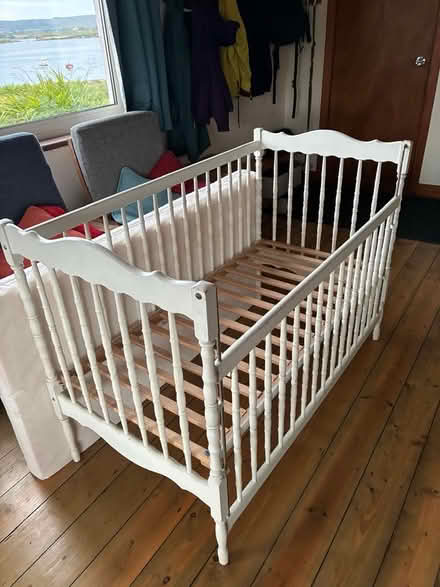 Photo of free Child’s cot (HP27 Lacey Green) #1