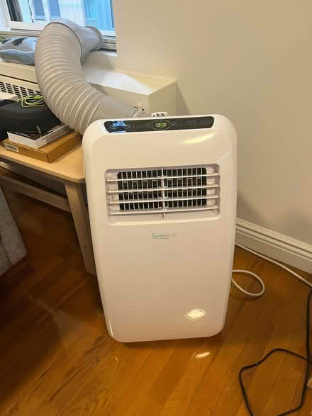 Photo of free SereneLife Portable AC (upper west side) #1