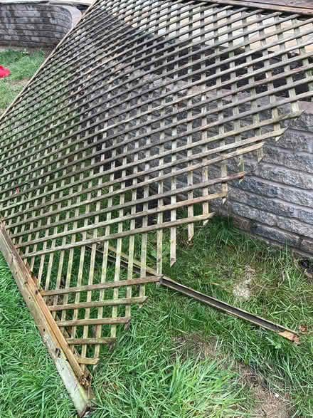 Photo of free Trellis panel (Galgate LA2) #2