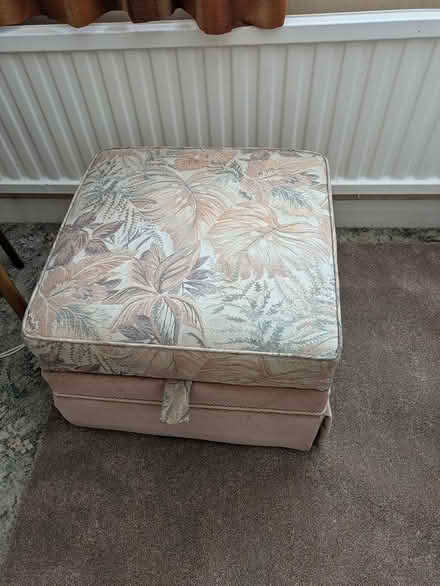 Photo of free Sofa and storage pouffe (North Harpenden AL5) #2