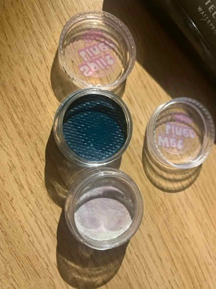 Photo of free Barely used eye makeup bundle (High Wycombe) #4