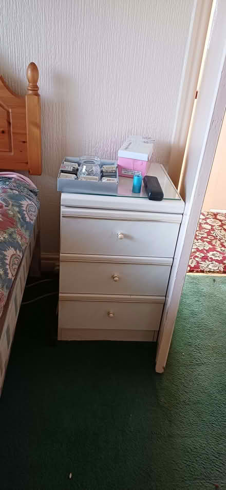 Photo of free Bedroom set. Drawers, bedside cabinet, dressing table (Knotty Ash L14) #1