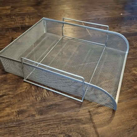 Photo of free A4 Wire Letter Tray (Garden City OX5) #2