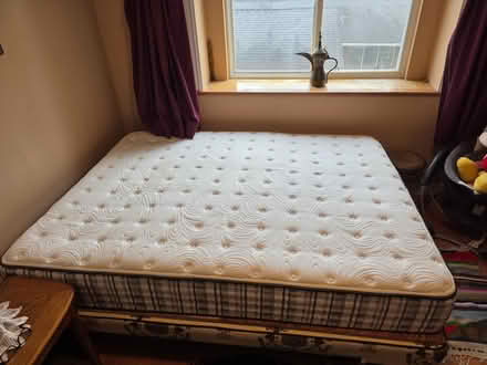 Photo of free clean queen bed (Dunbar-Marine area) #2