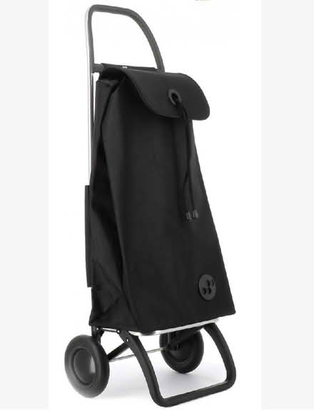 Photo of Shopping trolley (Bromley BR2) #1