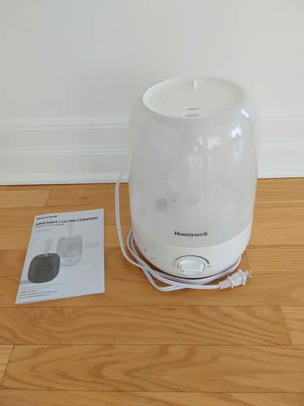 Photo of free Humidifier (K2A 0G7) #1