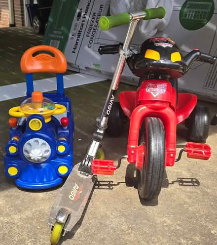 Photo of free Toddler bikes and scooter (North West Vienna) #1