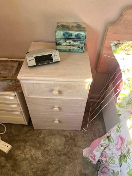 Photo of free Chest of drawers and bedsides (Bladon OX20) #3