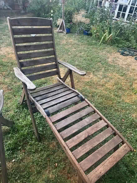 Photo of free Two garden steamer type chairs (Cholsey) #1