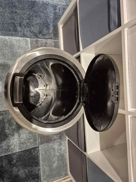 Photo of free Sliver metal bin (Sheering CM22) #3