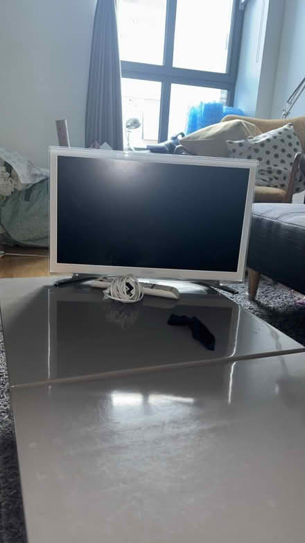 Photo of free Samsung Screen (Bingfield Park N1) #1