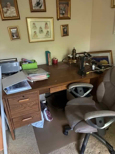 Photo of free Bedroom furniture (Springfield, Nj) #4