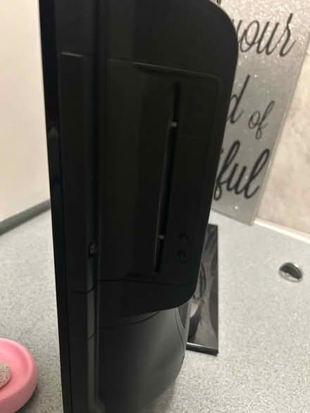 Photo of free TV 32” Smart TV*-Pls See AD (Me Home SE14) #3