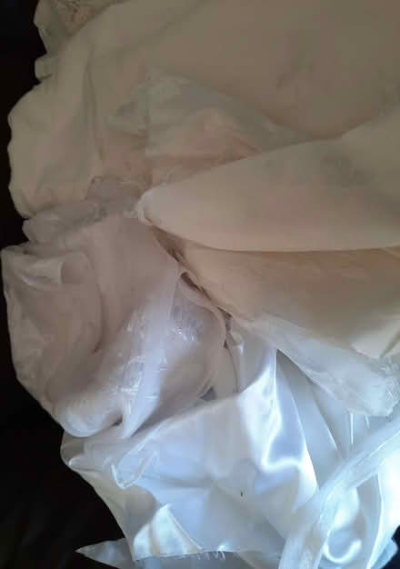 Photo of free Smaller fabric samples and larger lacy pices (Hollingdean BN1) #4