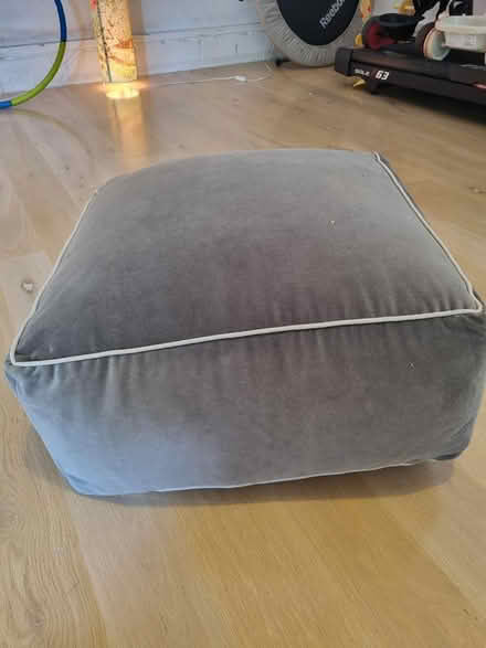 Photo of free Pouffe (West Pennard BA6) #1