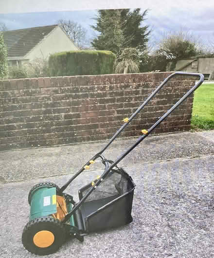 Photo of free Hand lawnmower (Paignton TQ3) #1
