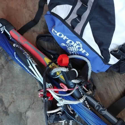 Photo of free Huge Peter Lynn Kiteboarding Kite (Plainmoor TQ1) #4