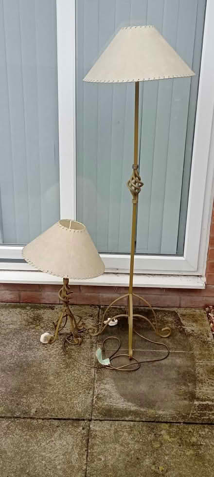 Photo of free Table and standing lamp (Ellesmere Port, CH66) #1