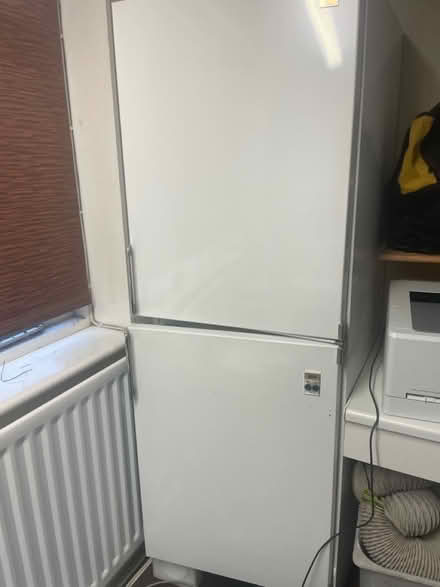 Photo of free Fridge freezer (LU1 3RP) #1