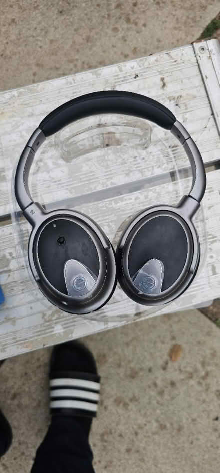 Photo of free Noise reducing headphones (Woking GU21) #2