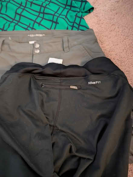 Photo of free Lots of size small, XS clothing (downtown sunnyvale) #3