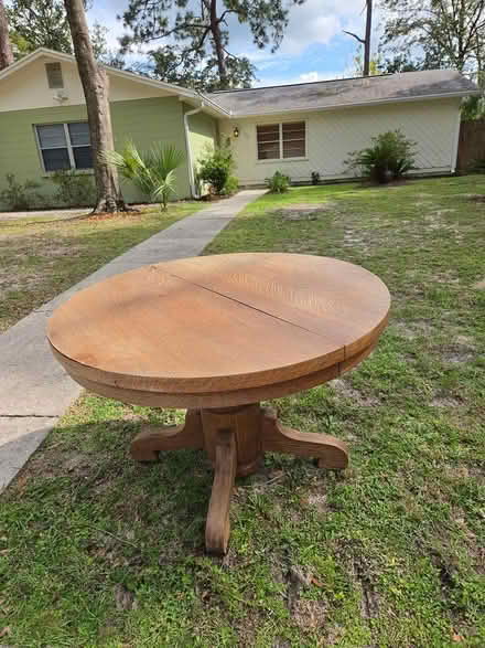 Photo of free Antique oak pedestal table (7525 sw 51st Place) #1