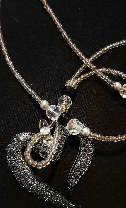 Photo of free Glass heart pendant (Chesser EH14) #2
