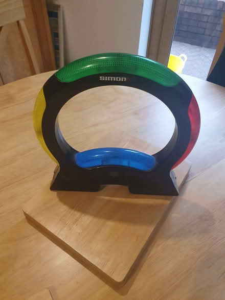 Photo of free Simon Air Hasbro game (Malvern WR14) #1
