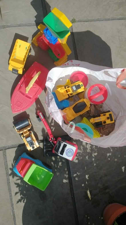 Photo of free Children's beach/sandpit toys (Loxley, S6) #1