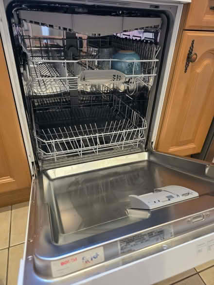 Photo of free Bosch dishwasher (Littletown EX14) #4