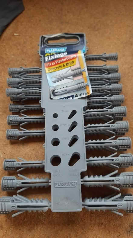 Photo of free Rawl plugs new (Byfleet KT14) #1