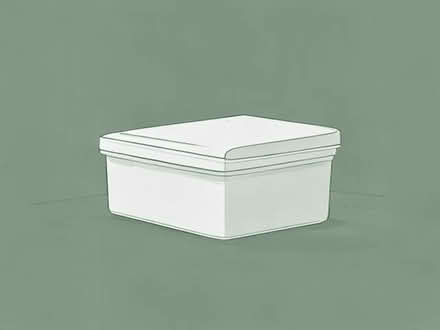Photo of Plastic storage boxes with lids (Barry CF62) #1