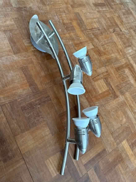 Photo of free Kitchen spotlight with bulbs (Cooden TN39) #3