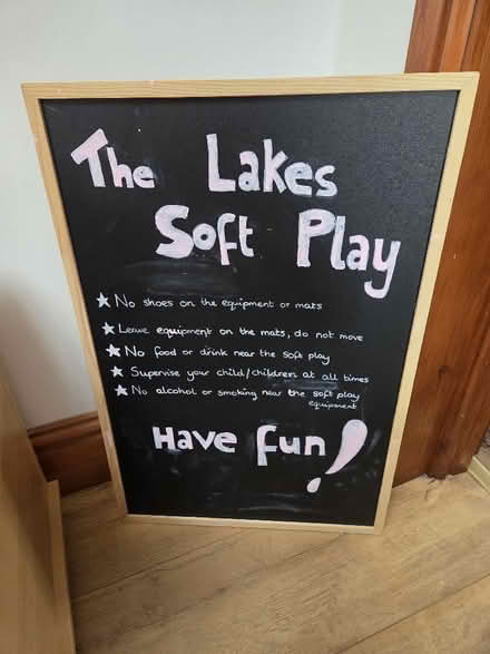 Photo of free Blackboard with wooden border (Murton/Hilton CA16) #1