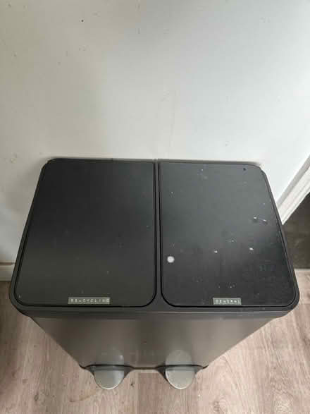 Photo of free Double pedal bin (Croydon CR2) #2