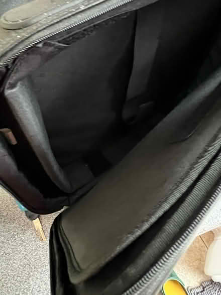 Photo of free Targus Laptop bag (Westbrook WA5) #3