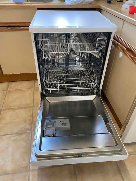 Photo of free Dishwasher (Headington OX3 9D) #1