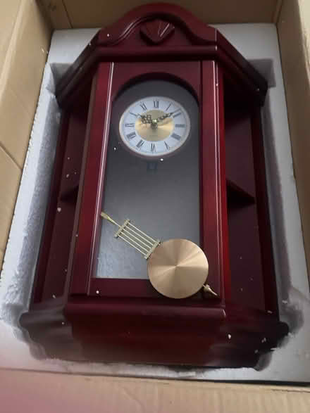 Photo of free Wall clock (London SE25) #4